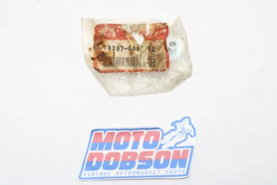 Collar silenciador Honda CR125R CR250R CR480R CR500R 18357-KA4-710 Foto 1 de 3