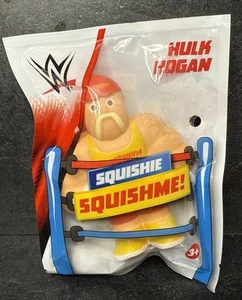 WWE Squishie Squishme! Figura de lucha libre Hulk Hogan Hulkamania WWF nueva sellada - Imagen 1 de 3