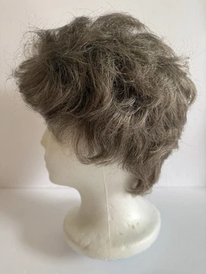 Vtg Eva Gabor Artelle Kanekalon Wig Hair Piece Made In Korea Light Brown/Gray - Image 1 of 4