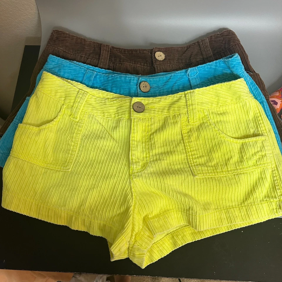VTG OP Corduroy Short lot of 3 Size 17 Low Rise Micro Mini Beach Surf Skater Y2K - Image 1 of 4