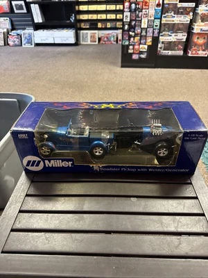 Miller Electric '29 Ford Roadster Pickup с Сварочным Генератором Масштаб 1:18 ПОЕЗДКИ - Изображение 1 из 4