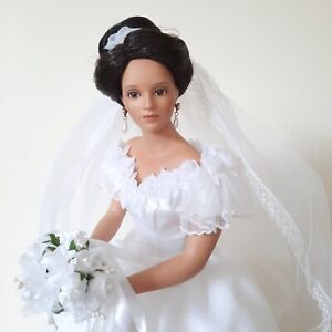 Ashton-Drake Large (19 inch) Doll, "White Roses",  Bride porcelain doll. Box .