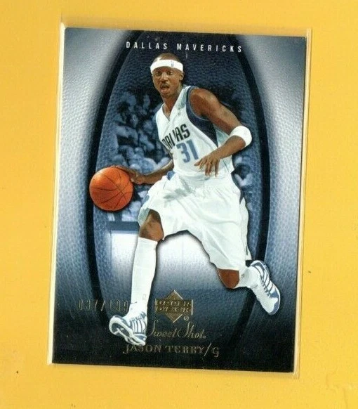 D18774  2005-06 Sweet Shot Gold #21 Jason Terry #37/199 - Image 1 of 1
