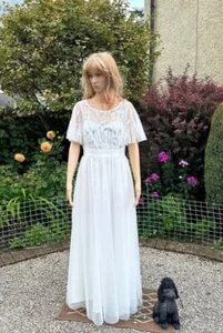 Ever Pretty wedding dress white Size 12 - Picture 1 of 15