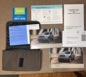 Jeep Renegade 2018 manual del propietario y juego de bolsas bordadas Jeep de nailon excelente estado - Imagen 1 de 7