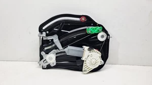 Regolatore lunotto sinistro Mercedes SL R231 2019 con motore A2316700303 - Foto 1 di 3