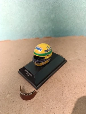 Casco Ayrton Senna 1994 imola Minichamps scala 1:8 Cod.540389402 (No Visiera) - Immagine 1 di 4