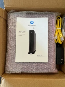 Motorola MG7540 16x4 Cable Modem Plus AC1600 Wi-Fi Router DOCSIS Renewed - Picture 1 of 1
