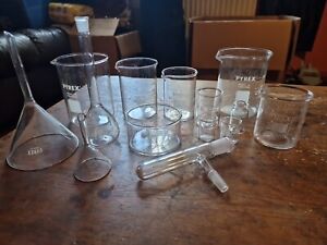 VTG Chemistry Test Tubes, Beakers Glassware Bottles - Camlab/Pyrex, Hirschmann