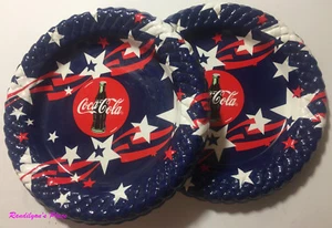 Coca Cola HARD PLASTIC 9" PLATES GREAT CONDITION ^ LOT OF 2 PLATES 4th OF JULY - Picture 1 of 6