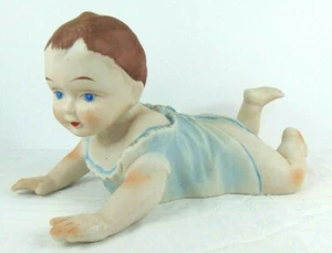 Vintage Biskuit Porzellan Klavier Baby auf Bauch Puppe Figur  - Bild 1 von 11