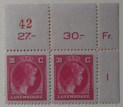 Luxembourg Stamps, 1944-46, sc#220A, Mint, VLH, OG, Pair w/Control Numbers - Image 1 of 2
