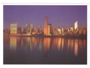 East Side Skyline, New York City 2004 Chrome Postkarte - Bild 1 von 2