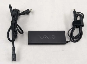 Sony AC Adapter Genuine PCGA-AC16V6 16V 4A 65W VAIO Power Charger - Picture 1 of 3