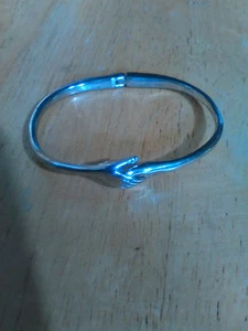 Friendship Bangle Cuff Bracelet opens on hinge Clasping Hands Sterling .925 - Picture 1 of 5