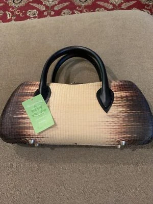 Nova Bolsa de Mão Tixxi & Co de Madeira Feita à Mão Pequena Baguete Marrom Shell (MG) - Imagem 1 de 4
