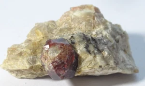 NATURAL ALMANDINE GARNET IN MATRIX SPECIMEN - 5.7 x 3.6 cms 49.15 gms 5 passion - Picture 1 of 5