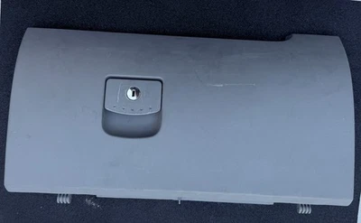 Puerta guantera VW Volkswagen 98-01 nueva escarabajo/insecto con pestillo de trabajo gris OEM Foto 1 de 4