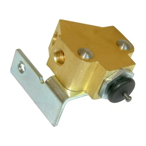 1970-71 Mopar E-Body Cuda Challenger Hold Off Valve 3 Port - Picture 1 of 9