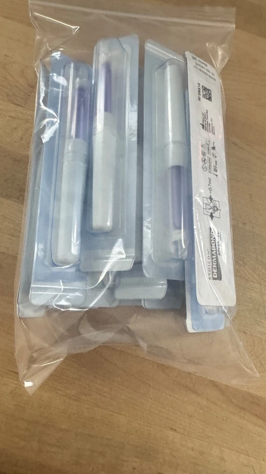 Dermabon Advanced Topical Skin Adhesive / LOT of  12 - DNX12 - Exp 6/2027 - Image 1 of 1