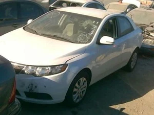 Door Mirror KIA FORTE Left 13 - Picture 1 of 6
