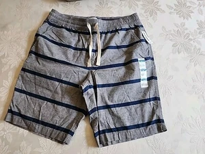 Old Navy Men's Shorts - Picture 1 of 3