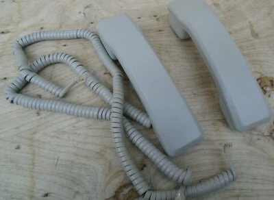 2x Nortel M7310 M7208 M7324 M2216 M5316 Meridian Phone Handset Receiver Gray M - Image 1 of 2