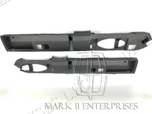 Lincoln Mark III y Ford Thunderbird 1970-71 reposabrazos derecho de 2 puertas NUEVO repro - Imagen 1 de 2