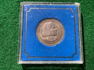 1893 Silver Columbia Exposition Half Dollar - T22 - Picture 1 of 2