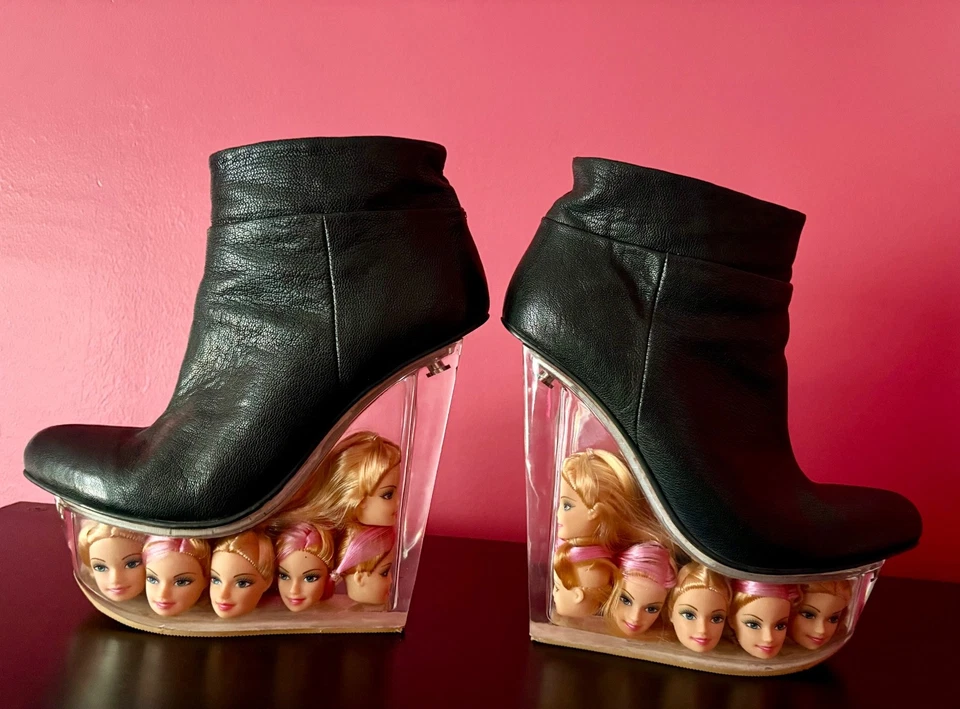 Jeffrey Campbell icy barbie boots black size 10 great condition - Image 1 of 4