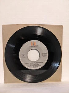 45 ~Dolly Parton: "Put It Off Until Tomorrow / Everything's Beautiful" (NM-) - Picture 1 of 7