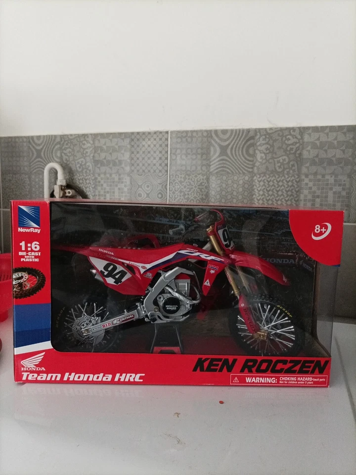 Honda Roczen 1/6 Newray