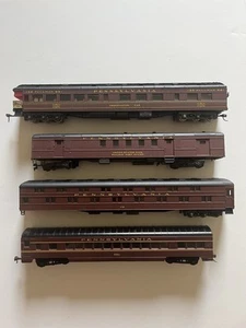 3 Rivarossi Pennsylvania Passenger Cars & 1 Con-Cor Passenger Car HO Scale - Picture 1 of 6