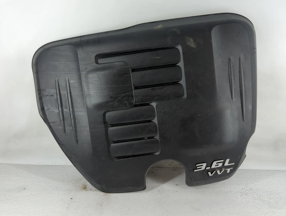 Крышка двигателя 2016 Audi Q3 WGIX0 - Изображение 1 из 4