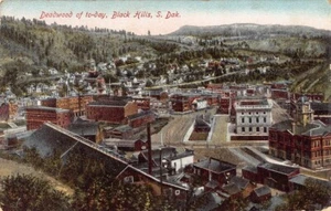Black Hills South Dakota POSTCARD 1909 Deadwood of to-day 1909 - Picture 1 of 2