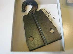 Gancho de remolque para Ford 12 M P4 trasero - Imagen 1 de 1