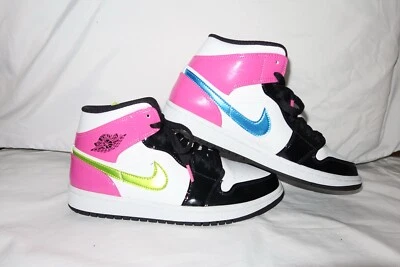 Size 8 - Air Jordan 1 SE Mid Cyber Active Fuchsia Foto 1 de 4
