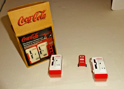 Vintage Coca Cola mini Pop Machines and Hand Cart Ertl Coke 1998 diecast - Image 1 of 4