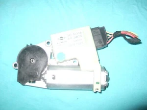 2007 Mini Cooper Sunroof Motor OEM 5WK11494 Used #1127 - Picture 1 of 3