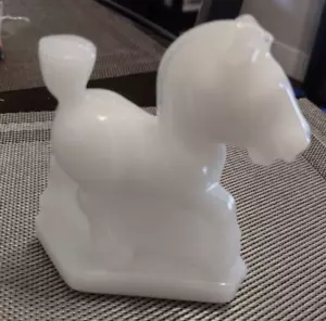 Vintage Heisey HCA White Milk Glass Plug Oscar Horse Figurine - Picture 1 of 4
