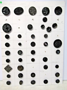 LOT OF 41 VINTAGE BUTTONS ON COLLECTOR'S CARD 1/2" TO 1 1/4" - Picture 1 of 16