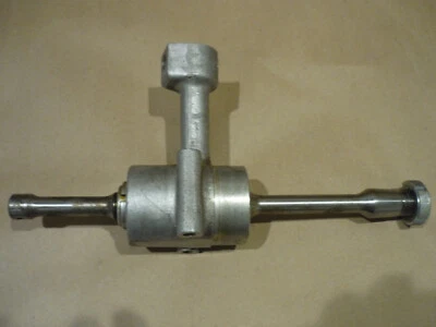 Ferrari 208,288,308,328,512 -Soporte de dirección, carcasa de interruptor, eje - P/N 106611 Foto 1 de 4