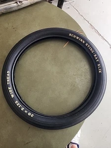 SCHWINN STINGRAY KRATE REAR 20 X 2.125 WHITE LETTER SLICK TIRE NICE SHAPE L$$K - Picture 1 of 22