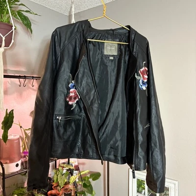Maurices Faux Leather Moto Jacket Floral Embroidered Black Size 2 - Image 1 of 4
