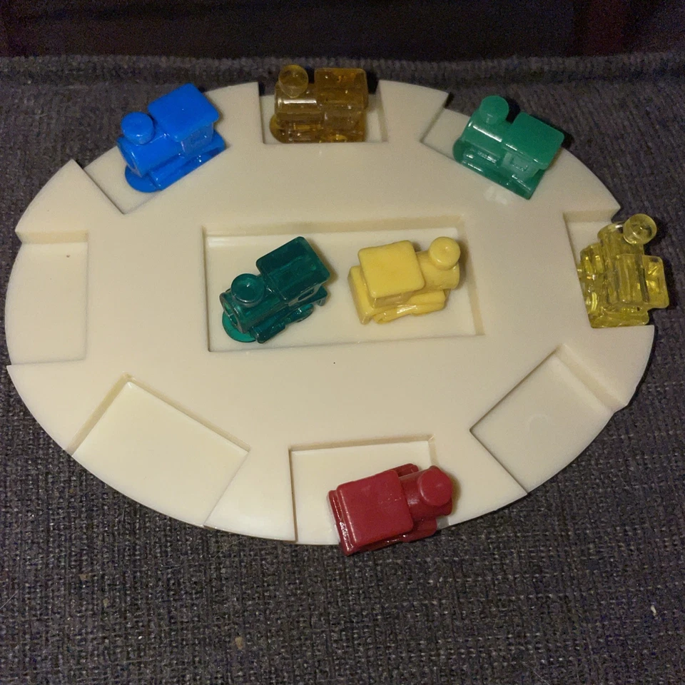 Mexican Train Domino Hub And  Center 7 Markers - Image 1 of 2