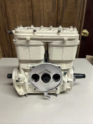 Sea-Doo 717 720 Buen Motor Usado 140-140 Compresión. Bonito GTI HX XP GS GSI SPX Foto 1 de 4