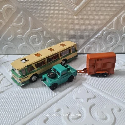 vintage Dinky Dublo trem escala diecast Land Rover cavalo trailer e ônibus bom - Imagem 1 de 4