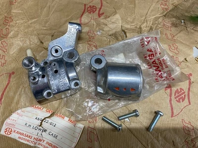 KAWASAKI R/H ПЕРЕКЛЮЧАТЕЛЬ ЧЕХОЛ КОМПЛЕКТ W2SS W2TT A1 A1SS A7 A7SS F4 C2SS TR MT1 G3SS TR - Изображение 1 из 4
