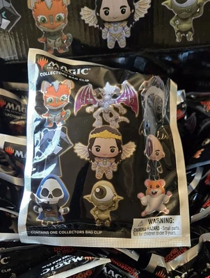 Monogram: Magic The Gathering/ Dungeons And Dragons Collectors Bag Clip - Image 1 of 4