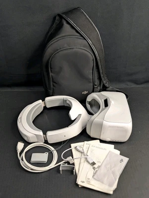 DJI Goggles V1 FPV Glasses for Mavic Pro/Air/Mavic 2/Spark/Phantom 4 Series +Bag - Image 1 of 4